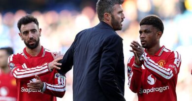 Man Utd dressing room's thoughts on Michael Carrick are crystal clear after Leeds draw