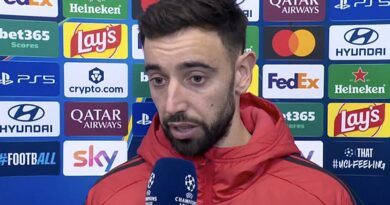 Bruno Fernandes throws Michael Carrick under the bus as Man Utd row breaks out