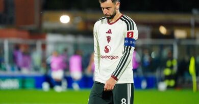 Man Utd lineup vs Bournemouth decided with Bruno Fernandes decision and Zirkzee recalled
