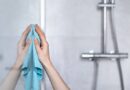 Shower screens are 'crystal clear' when you spray 3 staple ingredients