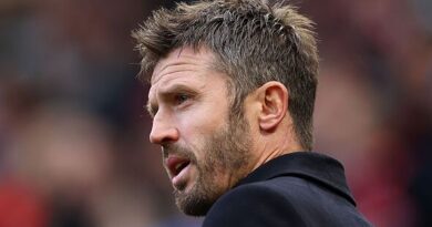 Michael Carrick's honest four-word reply speaks volumes as Man Utd make sack U-turn