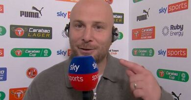 Mikel Arteta singled out by Fleetwood boss for behaviour in the tunnel after Arsenal upset