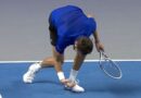 Daniil Medvedev punches and slaps Vienna Open court in unusual outburst